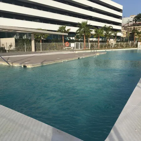 公寓 Bright Apartment, Community Pool And Own Private Pool On Splendid Terrace, Garage, 900m, Mountains 200m