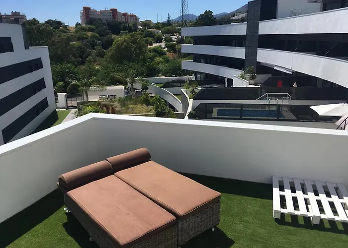 Bright Apartment, Community Pool And Own Private Pool On Splendid Terrace, Garage, 900m, Mountains 200m