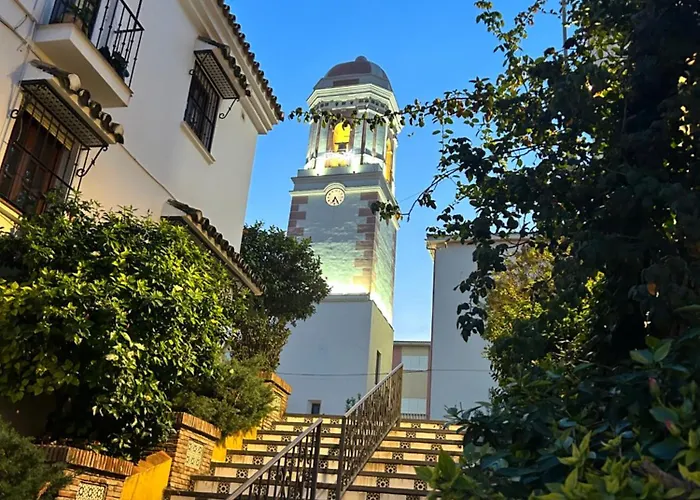 Bright Apartment, Community Pool And Own Private Pool On Splendid Terrace, Garage, 900m, Mountains 200m Appartement *