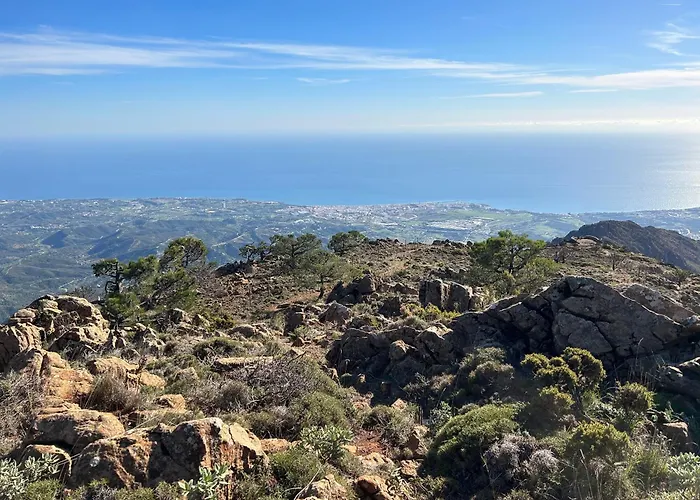 Bright Apartment, Community Pool And Own Private Pool On Splendid Terrace, Garage, 900m, Mountains 200m