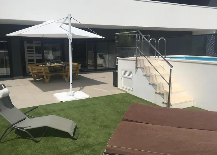 Bright Apartment, Community Pool And Own Private Pool On Splendid Terrace, Garage, 900m, Mountains 200m