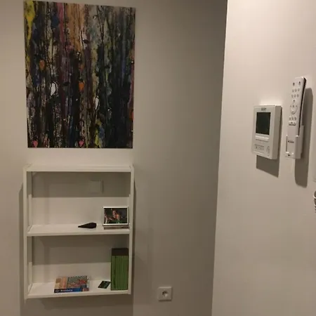 Bright Apartment, Community Pool And Own Private Pool On Splendid Terrace, Garage, 900m, Mountains 200m Apartamento Estepona