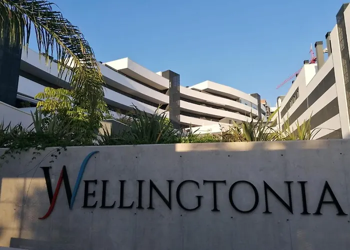 Bright Apartment, Community Pool And Own Private Pool On Splendid Terrace, Garage, 900m, Mountains 200m *