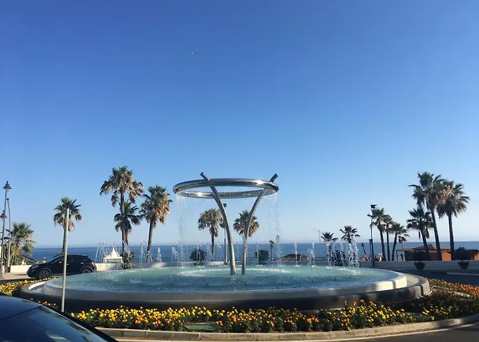 Bright Apartment, Community Pool And Own Private Pool On Splendid Terrace, Garage, 900m, Mountains 200m