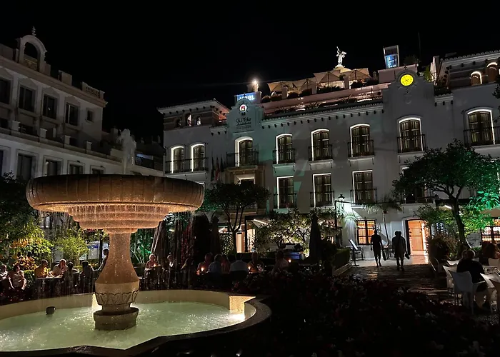 Apartamento Bright Apartment, Community Pool And Own Private Pool On Splendid Terrace, Garage, 900m, Mountains 200m *