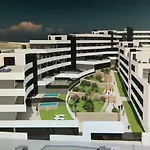 Oasis: Beachfront With Dual Pools And Mountain Views Apartment Estepona